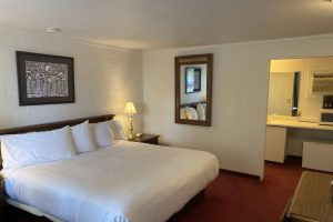 Motel Rooms - The Hartland Inn